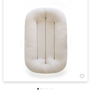 Snuggle me organic lounger